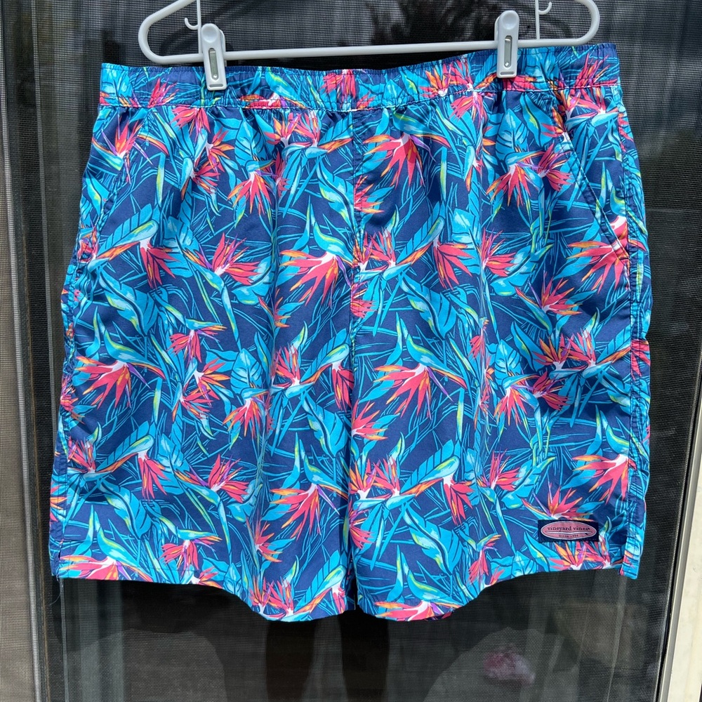 Vineyard Vines Swim Trunks Chappy‎ Birds Of Paradise Tropical Size XL Mens EUC